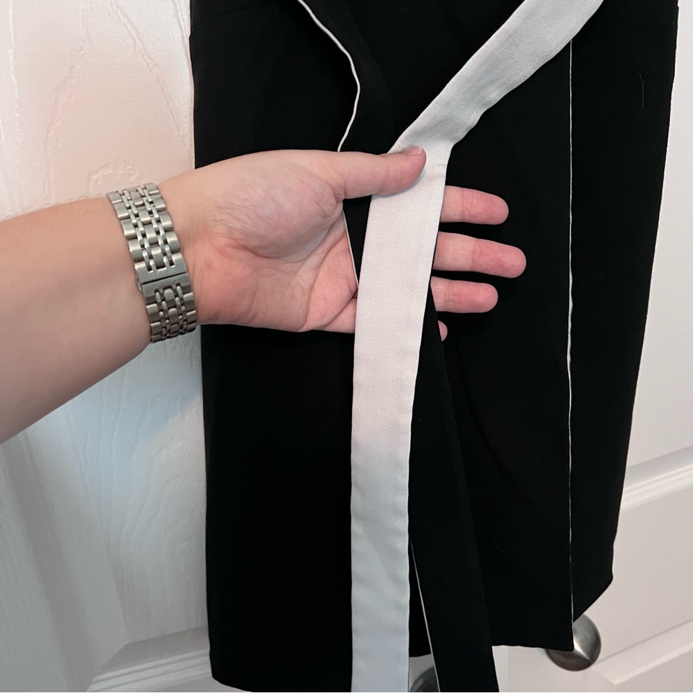 Calvin Klein Black and White Dress Size 2 Petite - Picture 5 of 14